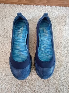 Skechers Relaxed Fit Memory Foam Flats Women’s 7.5 Navy Comfort Slip On Shoes